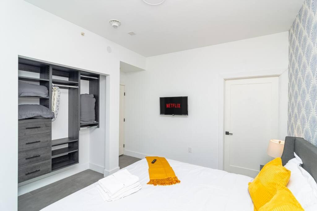 King Bed 2 Bedrooms Oasis Minutes To Brickell 6 Guests Apartment Miami