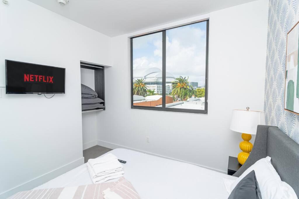King Bed 2 Bedrooms Oasis Minutes To Brickell 6 Guests Apartment